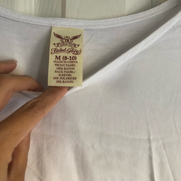 White tunic - Picture 2 of 2